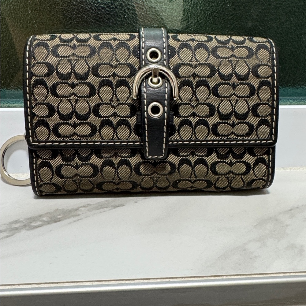 Coach Black and Tan Signature Buckle Wristlet vintage